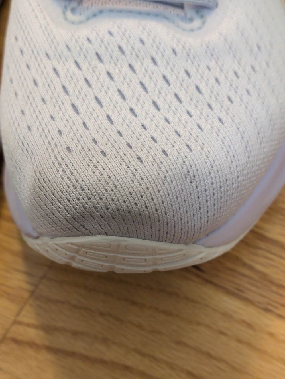 Asics Gel-Excite 11 Athletic Shoes - Picture 4 of 12